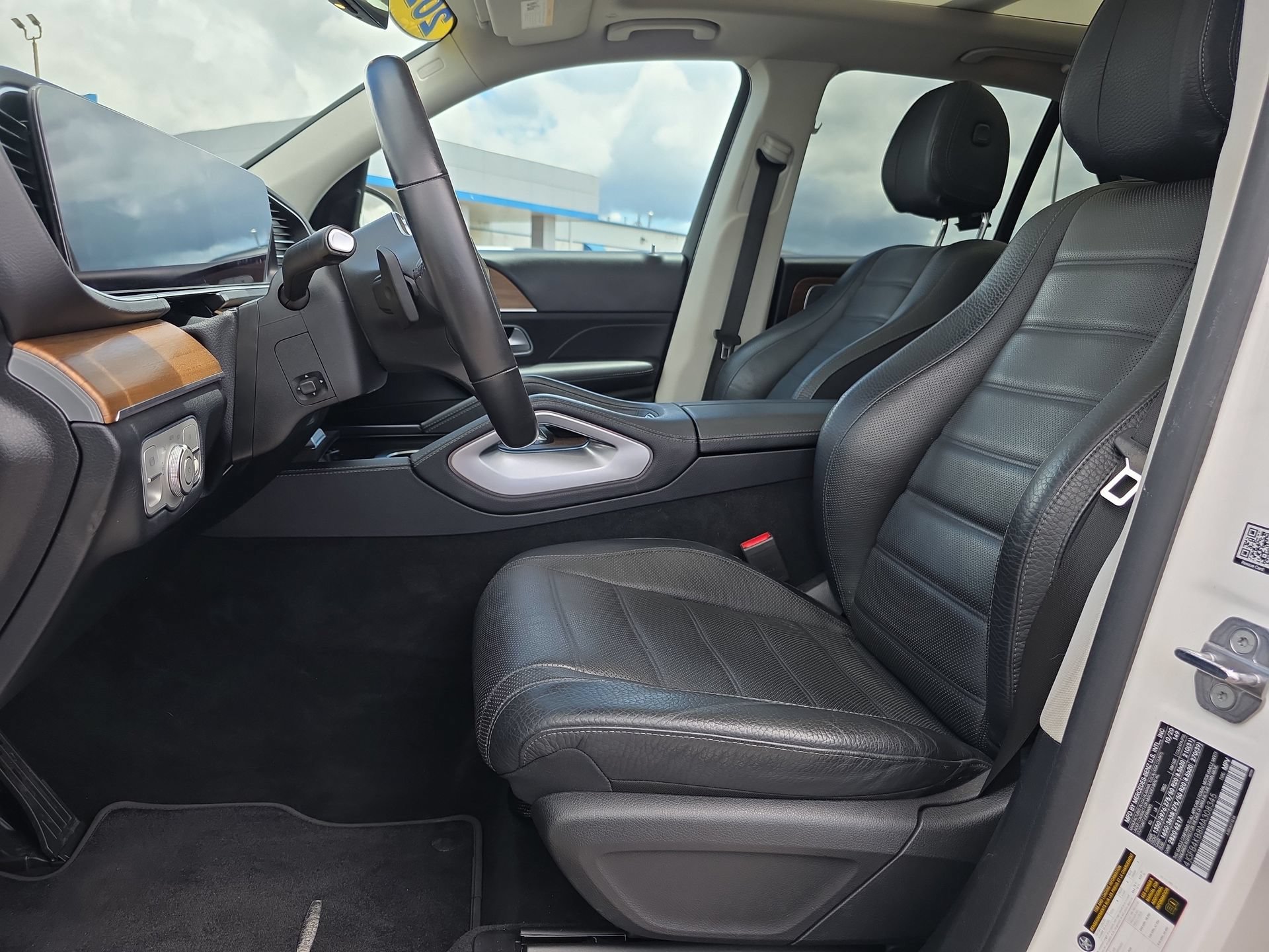Used 2021 Mercedes-Benz GLE 350 4MATIC image 10