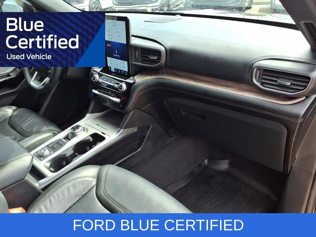 Certified 2022 Ford Explorer Platinum w/ Equipment Group 601A AWD/4WD image 31