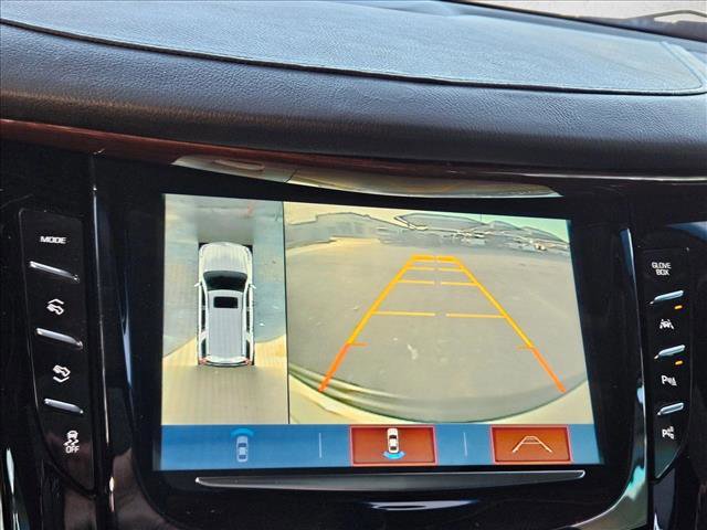 Used 2017 Cadillac Escalade Luxury image 16