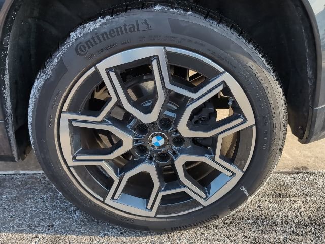 Used 2025 BMW X1 xDrive28i w/ Technology Package image 11