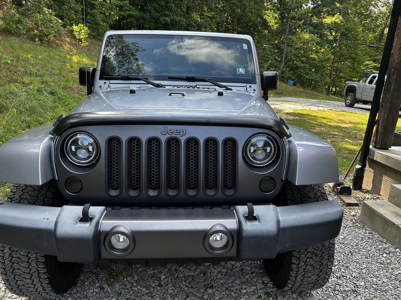 Used 2016 Jeep Wrangler Sport image 3