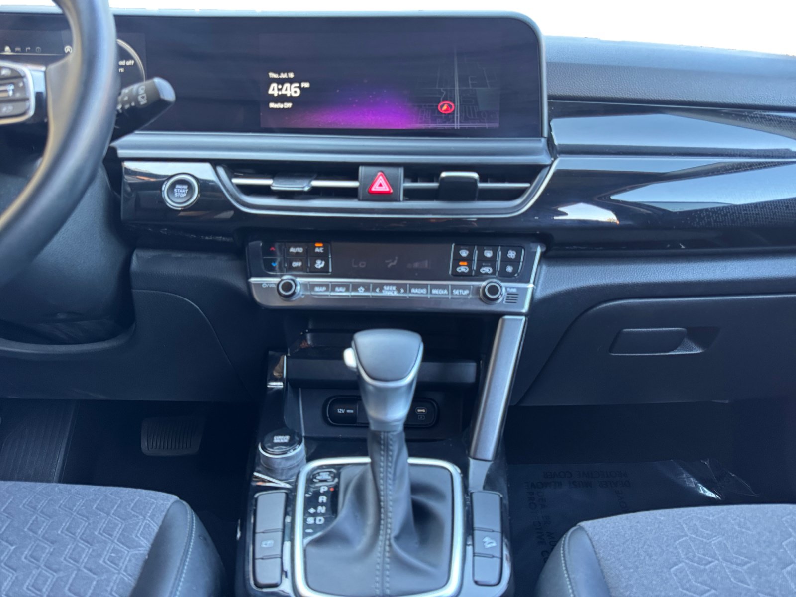 Used 2024 Kia Seltos S FWD image 11