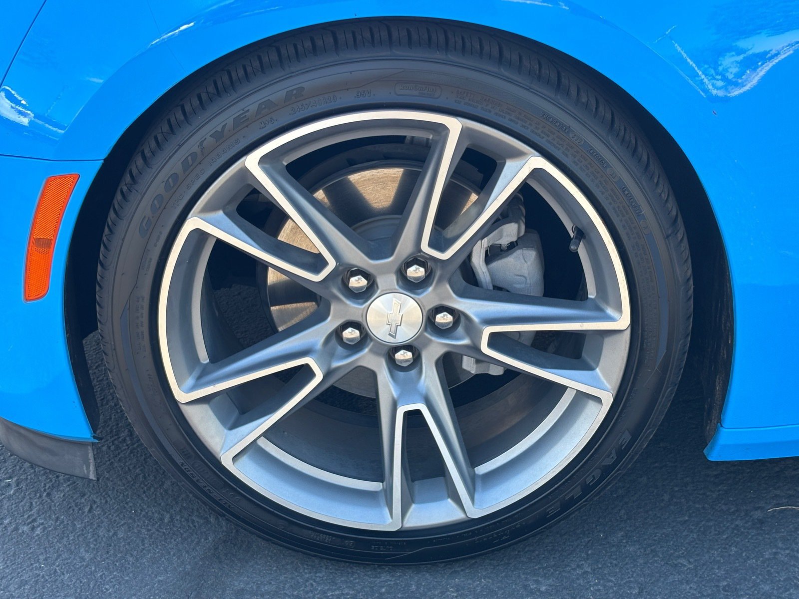 Used 2023 Chevrolet Camaro LT w/ RS Package RWD image 10