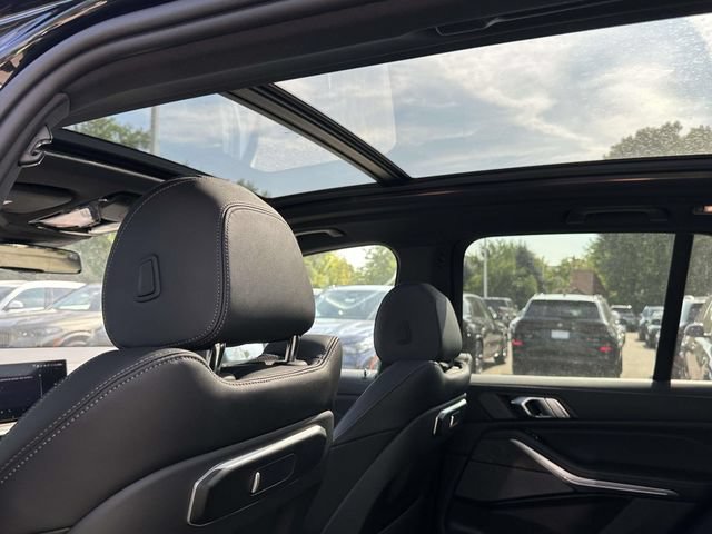 New 2026 BMW X5 xDrive40i w/ Premium Package AWD/4WD image 11