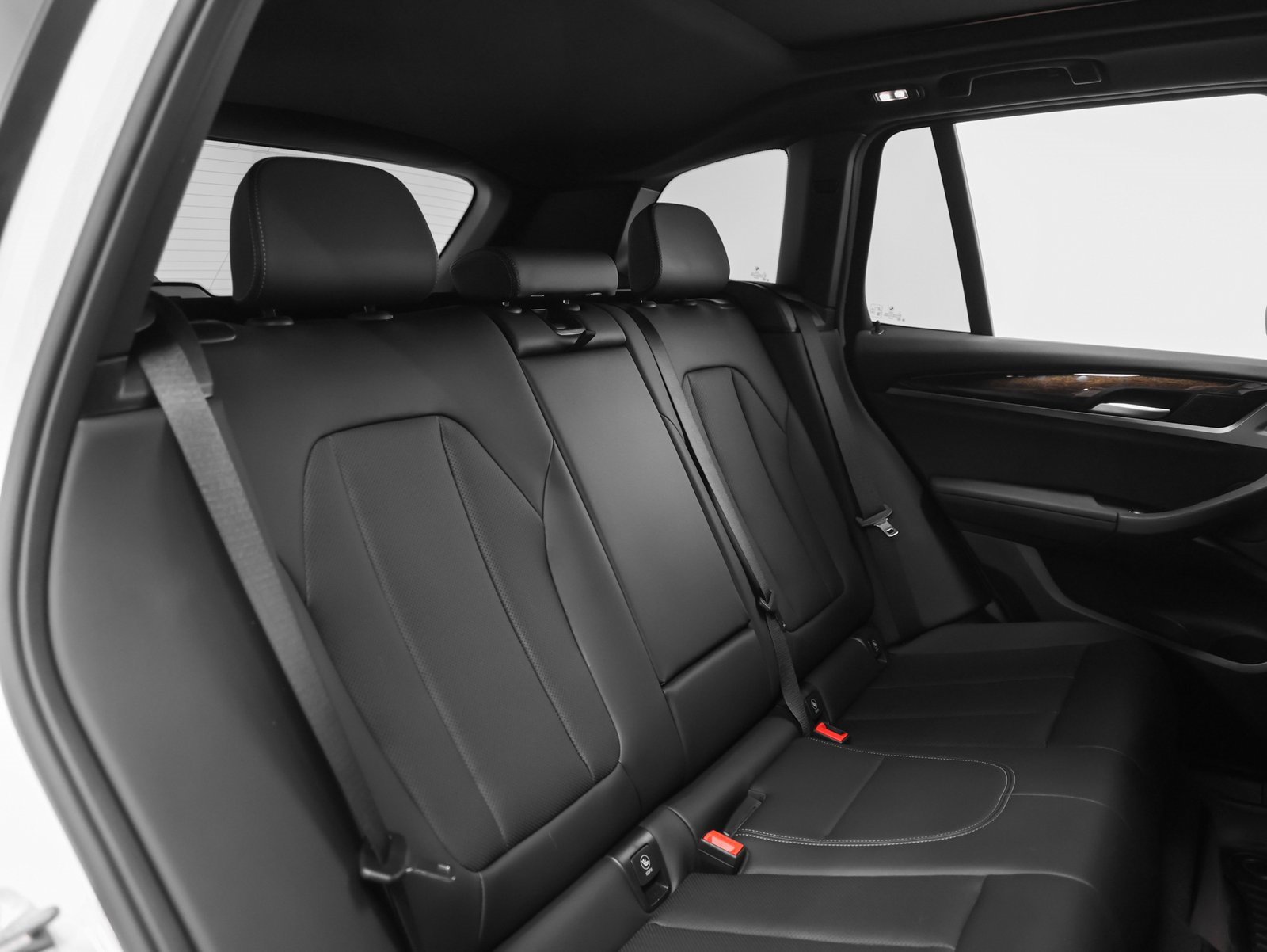 Used 2024 BMW X3 sDrive30i w/ Convenience Package image 24