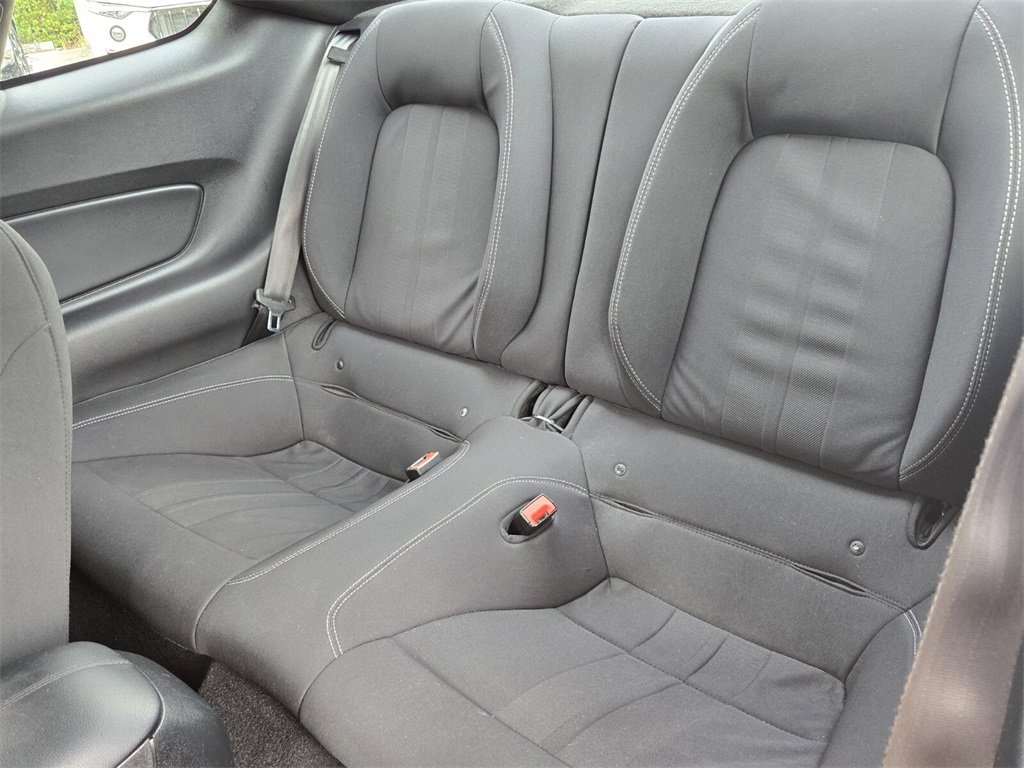 Used 2020 Ford Mustang Coupe image 12