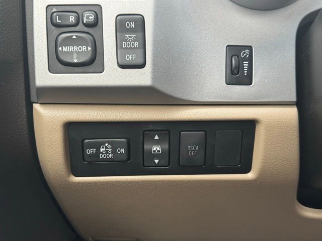 Used 2007 Toyota Tundra Limited AWD/4WD image 34