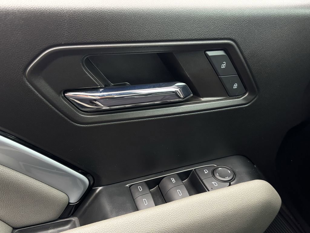 Used 2024 Chevrolet Colorado ZR2 w/ Technology Package image 20