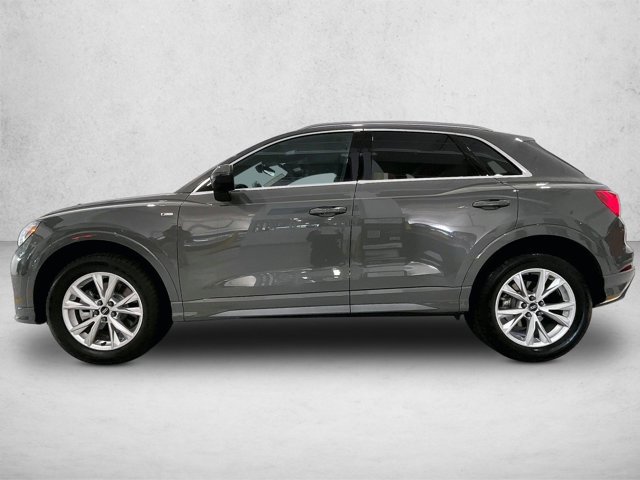 Used 2024 Audi Q3 2.0T Premium w/ Convenience Package AWD/4WD image 6