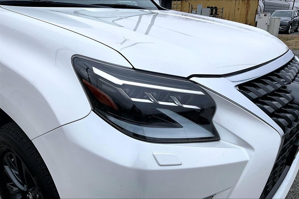 Used 2023 Lexus GX 460 Premium w/ Premium Package image 41