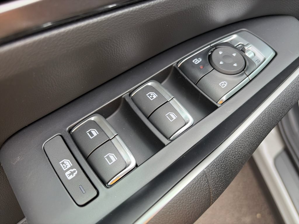 New 2026 Kia Sorento S AWD/4WD image 17