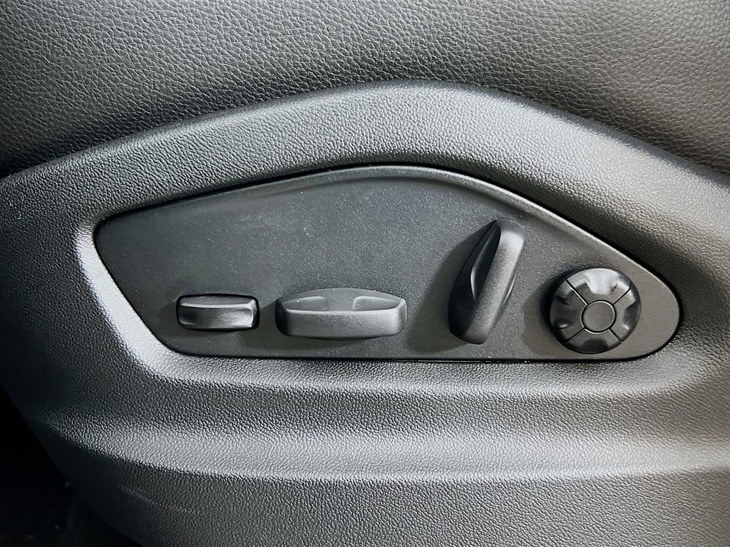 New 2026 Porsche Cayenne image 22