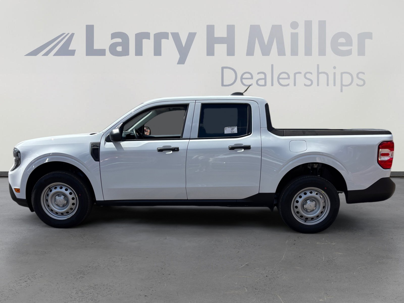 New 2026 Ford Maverick XL image 2