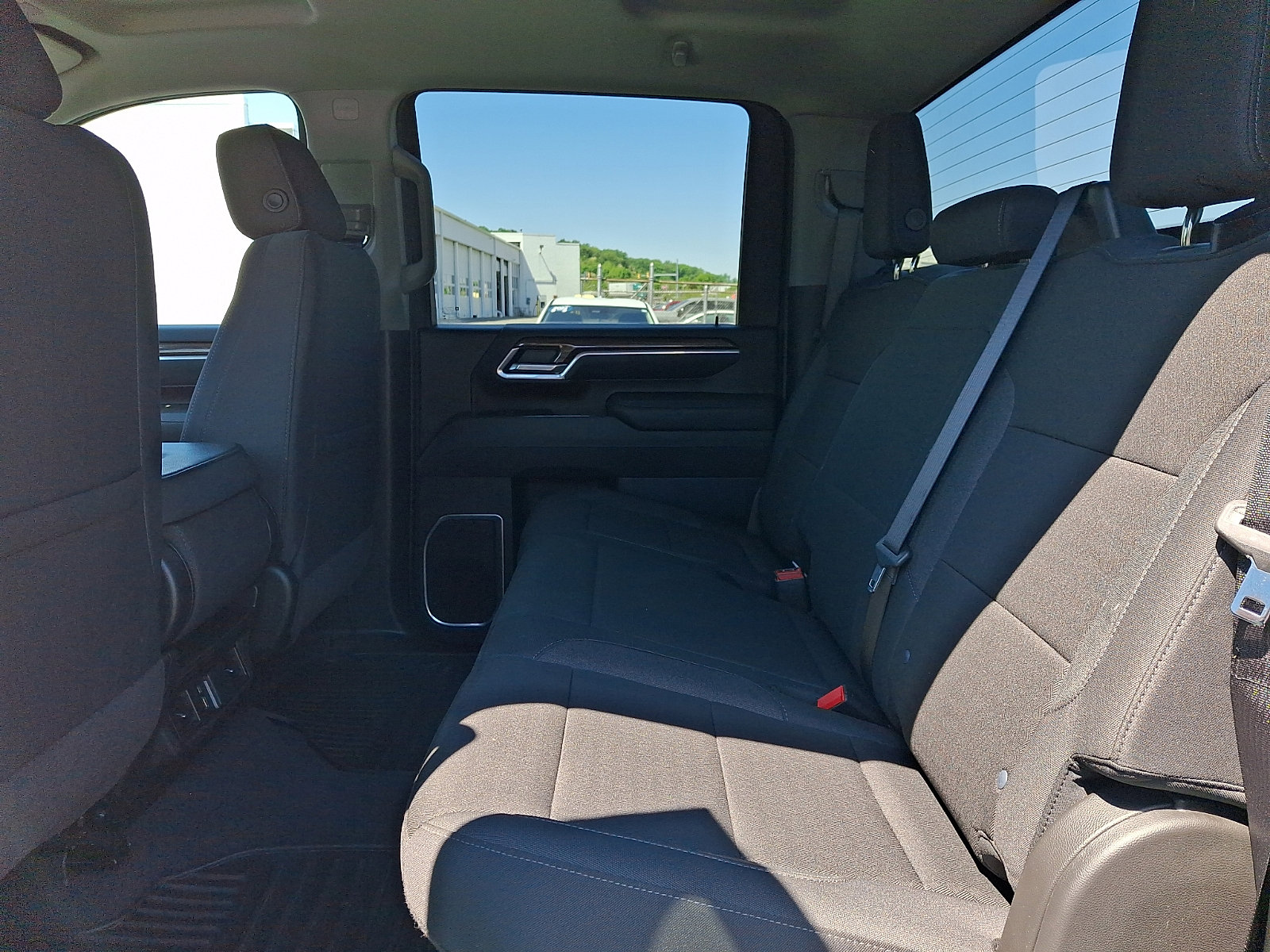 Certified 2025 Chevrolet Silverado 2500 LT w/ Convenience Package AWD/4WD image 10