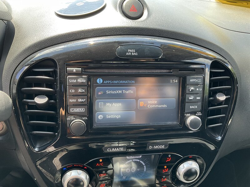 Used 2016 Nissan Juke SV w/ Technology Package AWD/4WD image 27