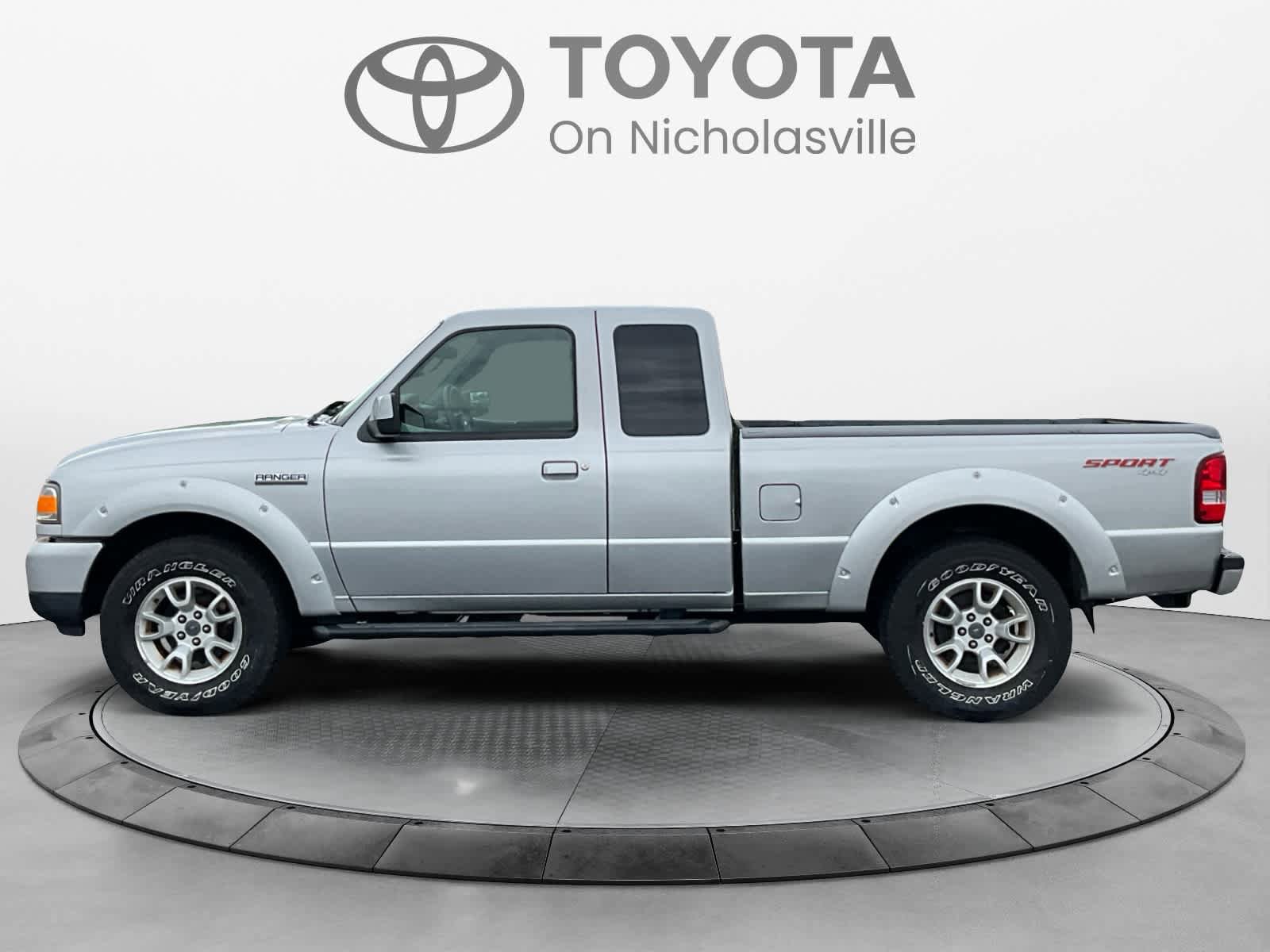 Used 2011 Ford Ranger Sport w/ Payload Pkg 2 AWD/4WD image 3