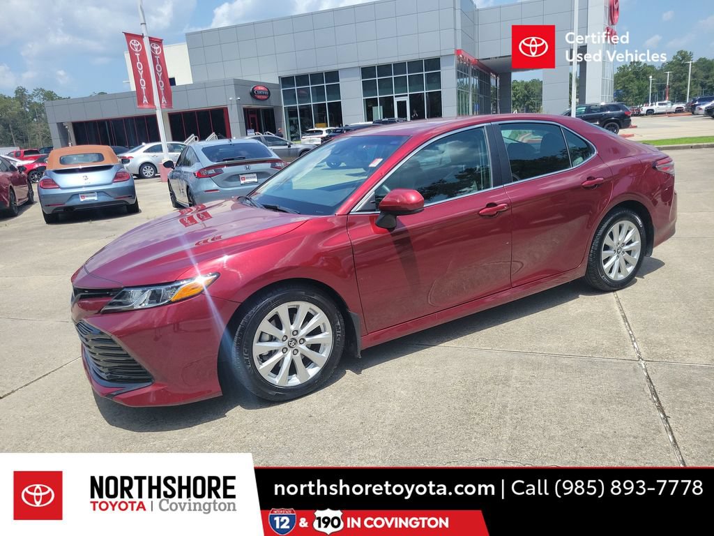 Certified 2018 Toyota Camry LE FWD image 1