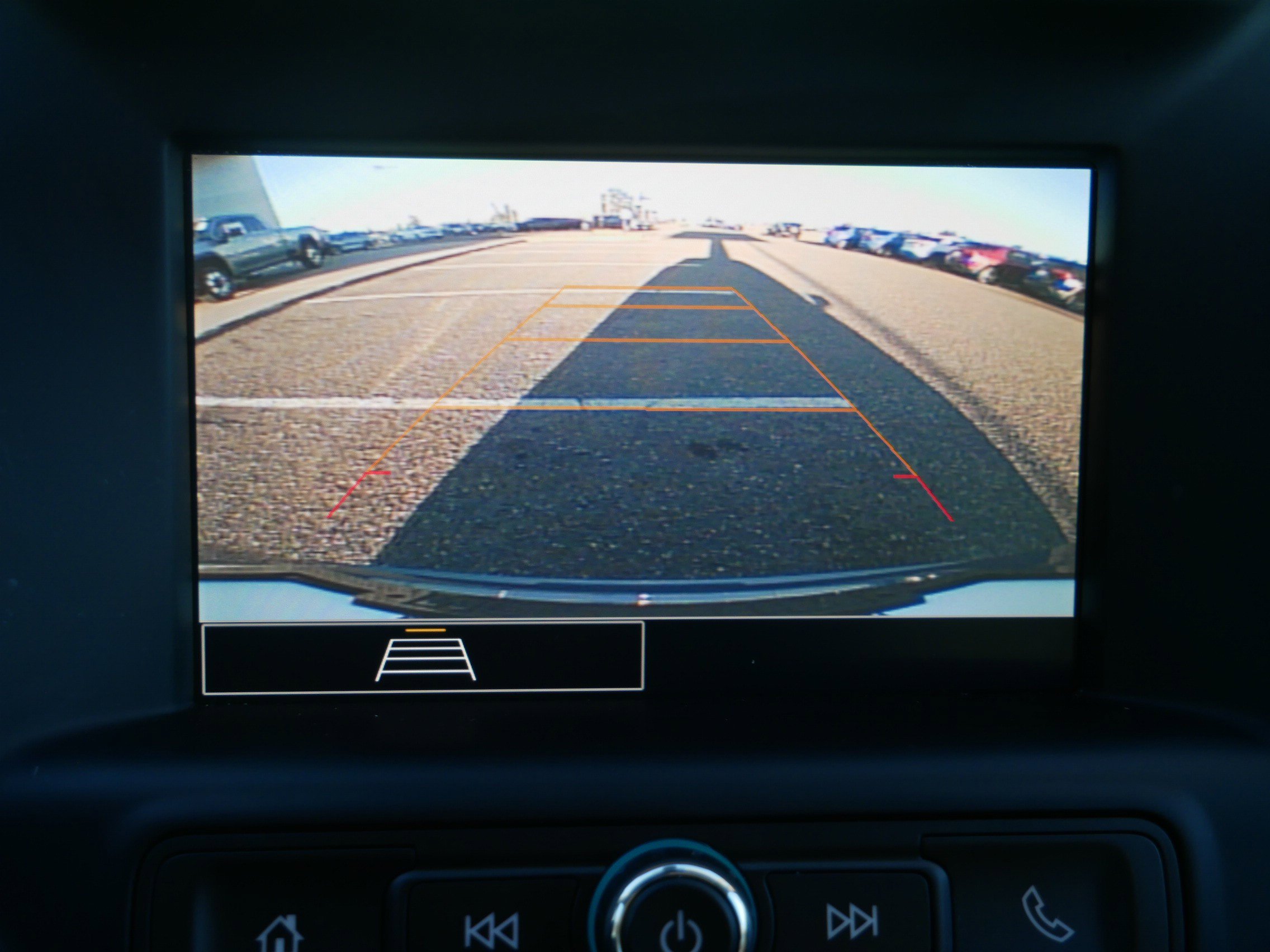 Used 2024 GMC Terrain SLE image 19