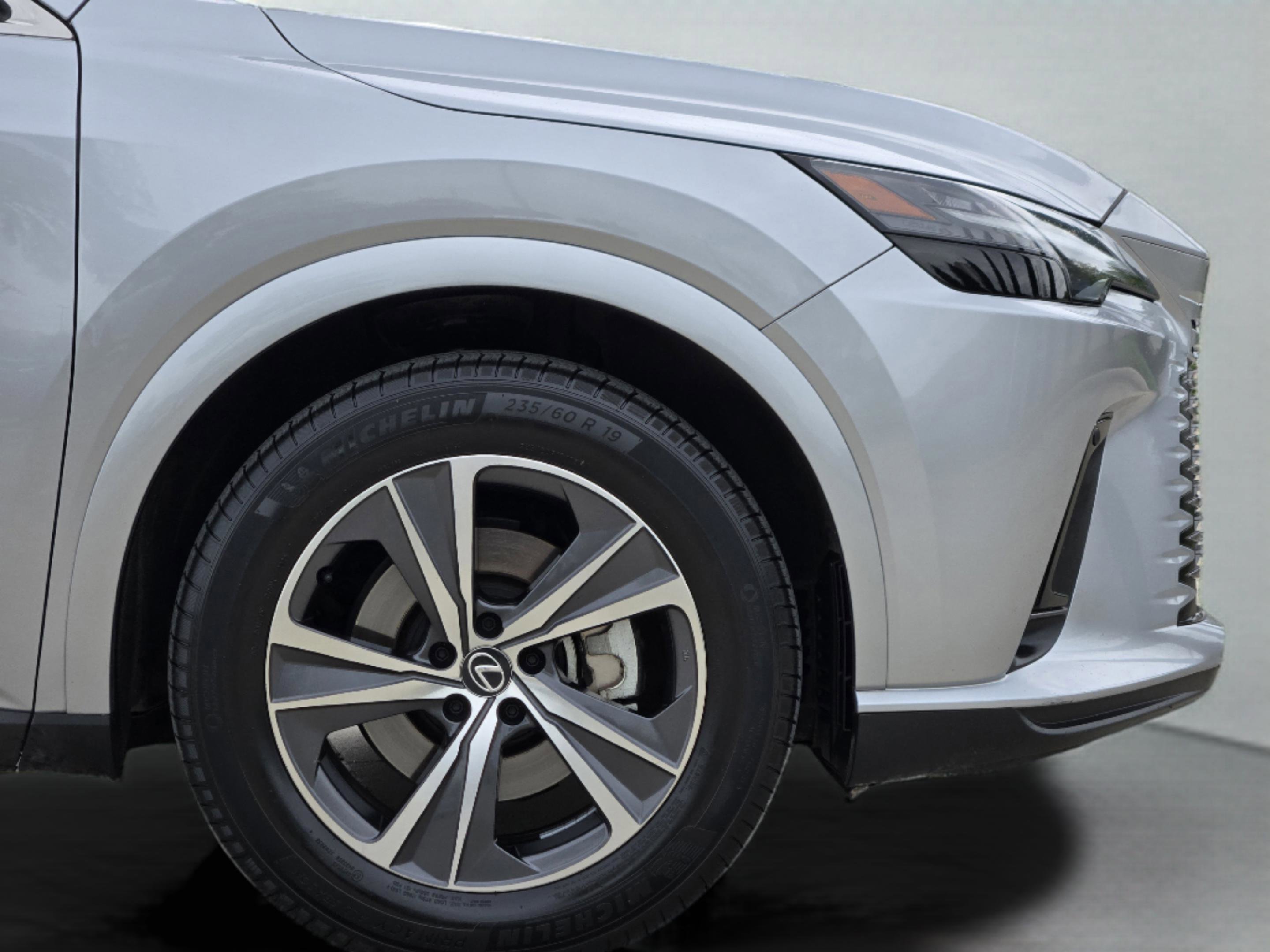 Used 2023 Lexus RX 350 Premium w/ Cold Area Package image 11