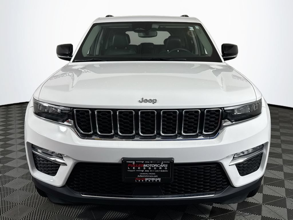 Used 2023 Jeep Grand Cherokee Limited AWD/4WD image 2