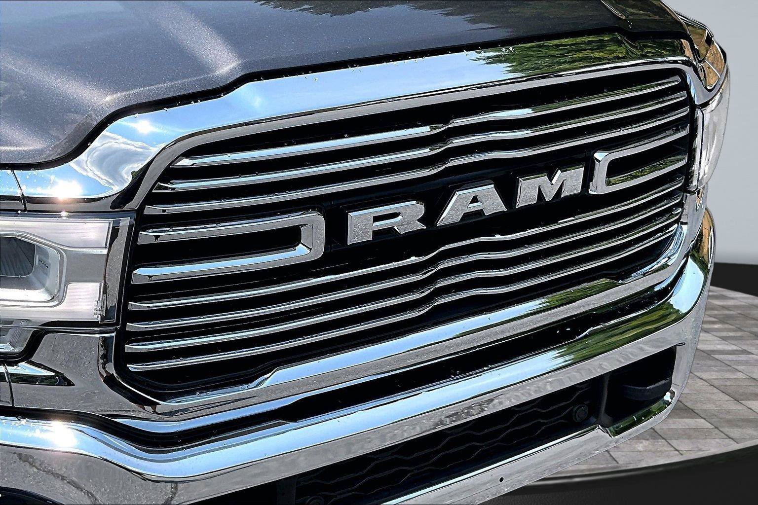 Used 2024 RAM 3500 Laramie w/ Chrome Bumper Package AWD/4WD image 30