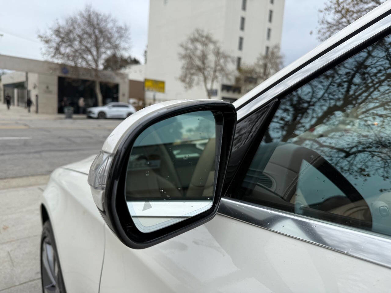 Used 2018 Mercedes-Benz S 450 Sedan image 18