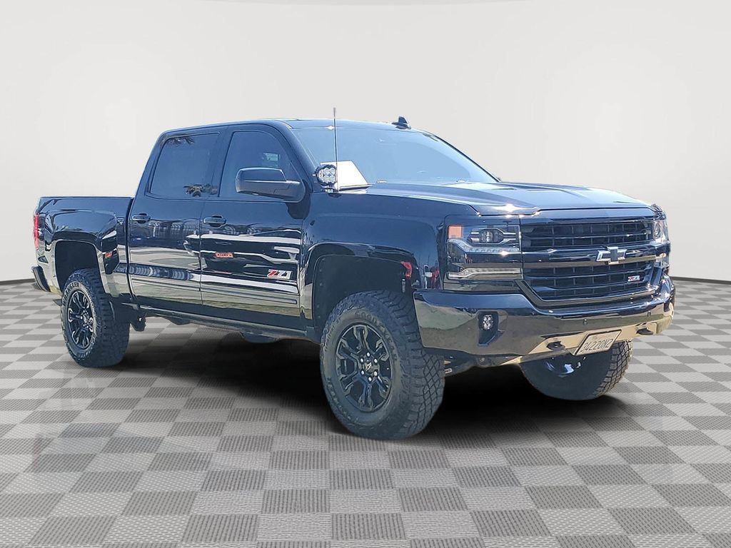 Used 2018 Chevrolet Silverado 1500 LTZ Z71 w/ LTZ Plus Package image 3