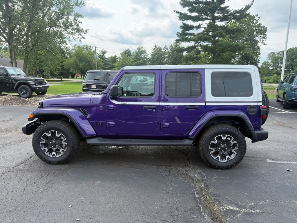 New 2026 Jeep Wrangler Unlimited Sahara w/ Whitecap Package AWD/4WD image 7