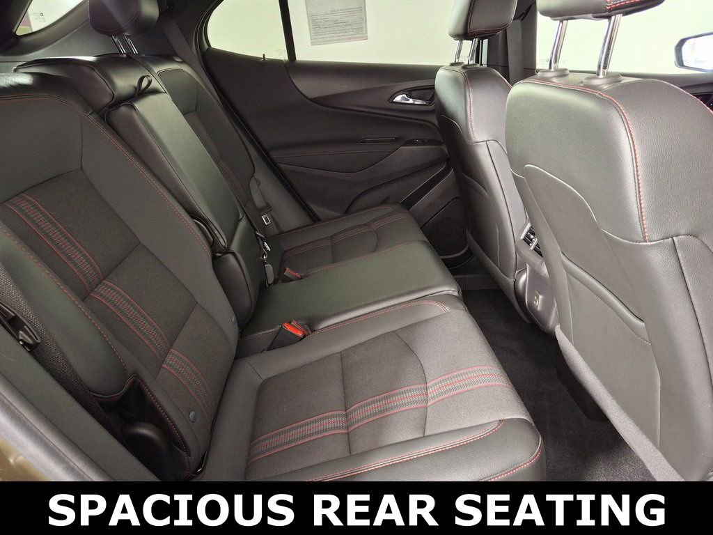 Used 2024 Chevrolet Equinox RS image 30