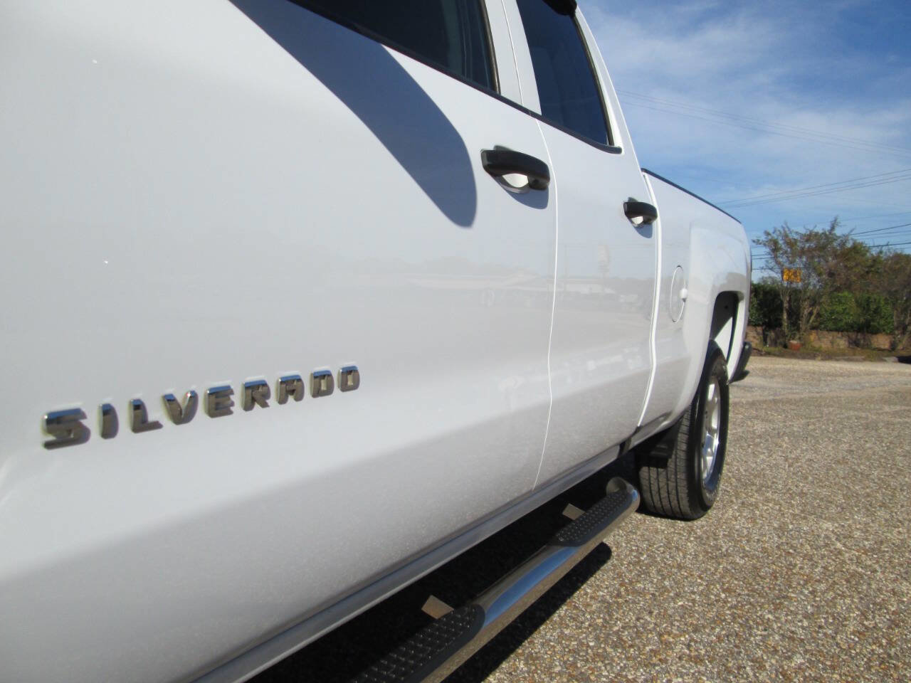 Used 2016 Chevrolet Silverado 1500 W/T w/ Trailering Package image 4