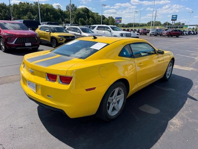 Used 2010 Chevrolet Camaro LT RWD image 5