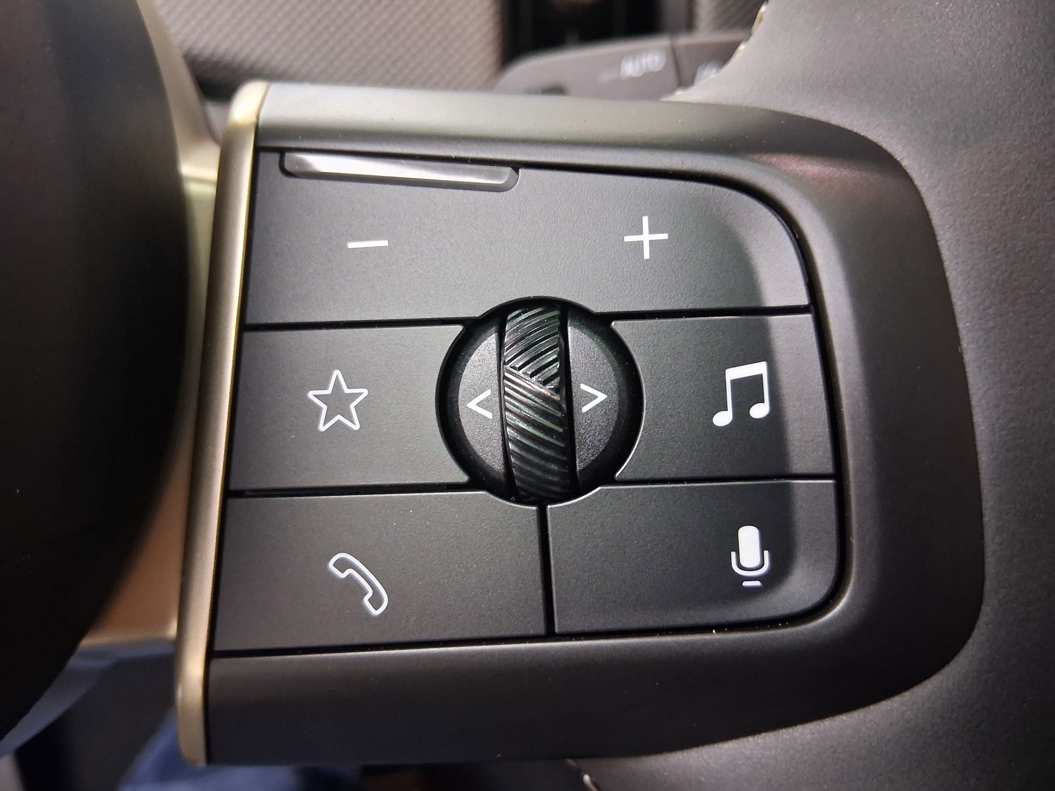 New 2026 MINI Cooper 2-Door Hardtop image 21