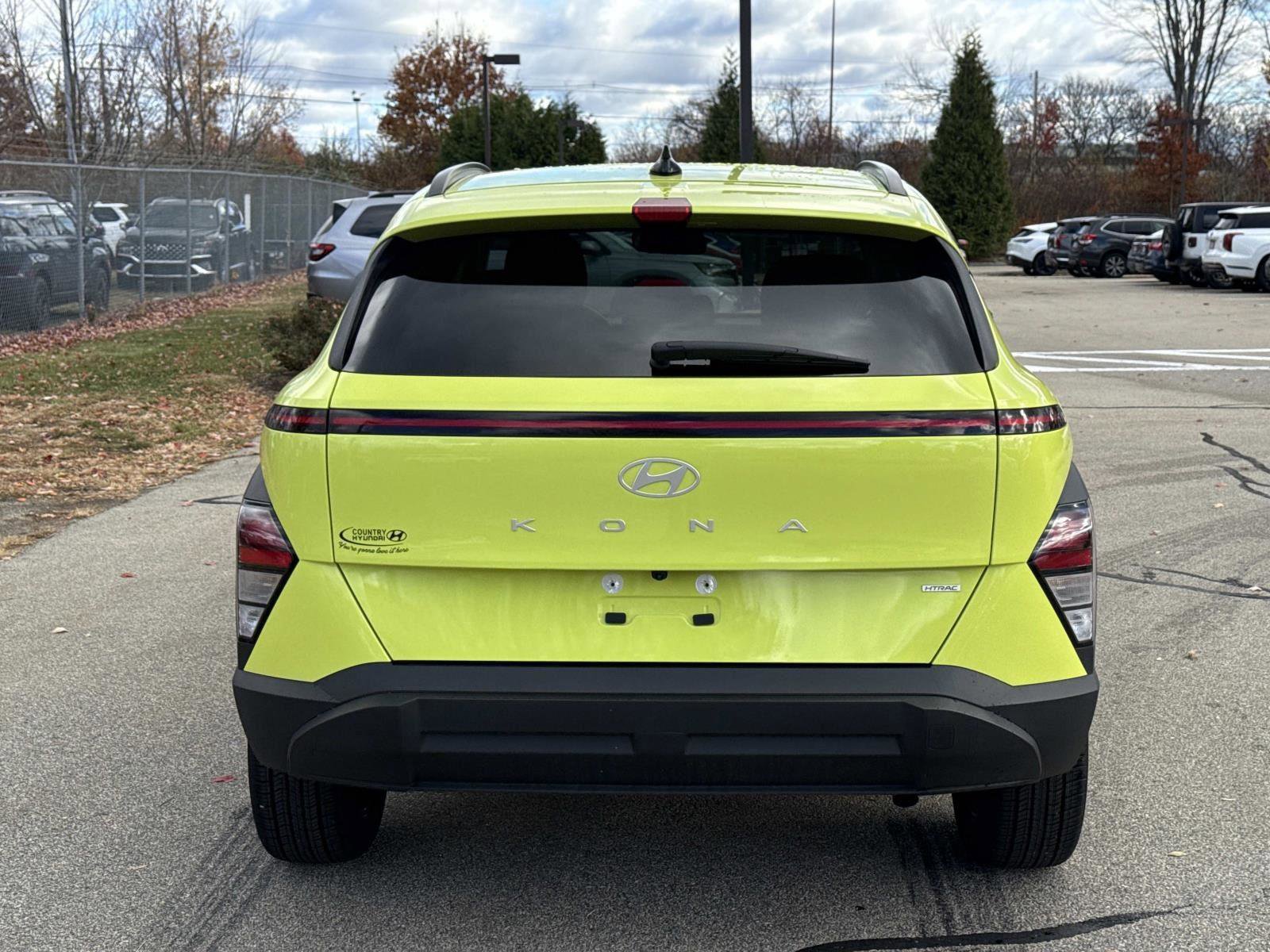 Used 2024 Hyundai Kona SEL image 6