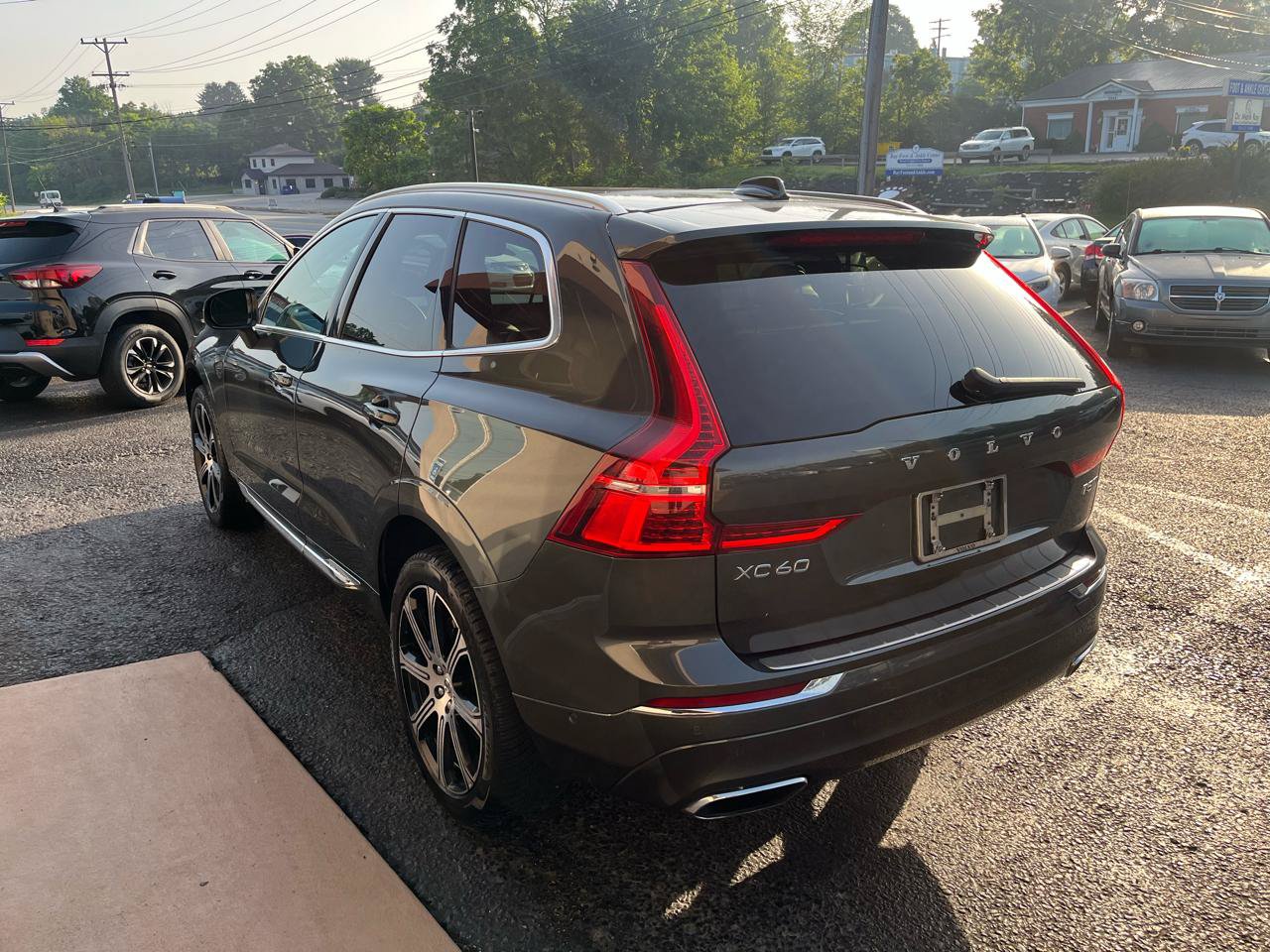 Used 2019 Volvo XC60 T5 Inscription w/ Protection Package Premier AWD/4WD image 11
