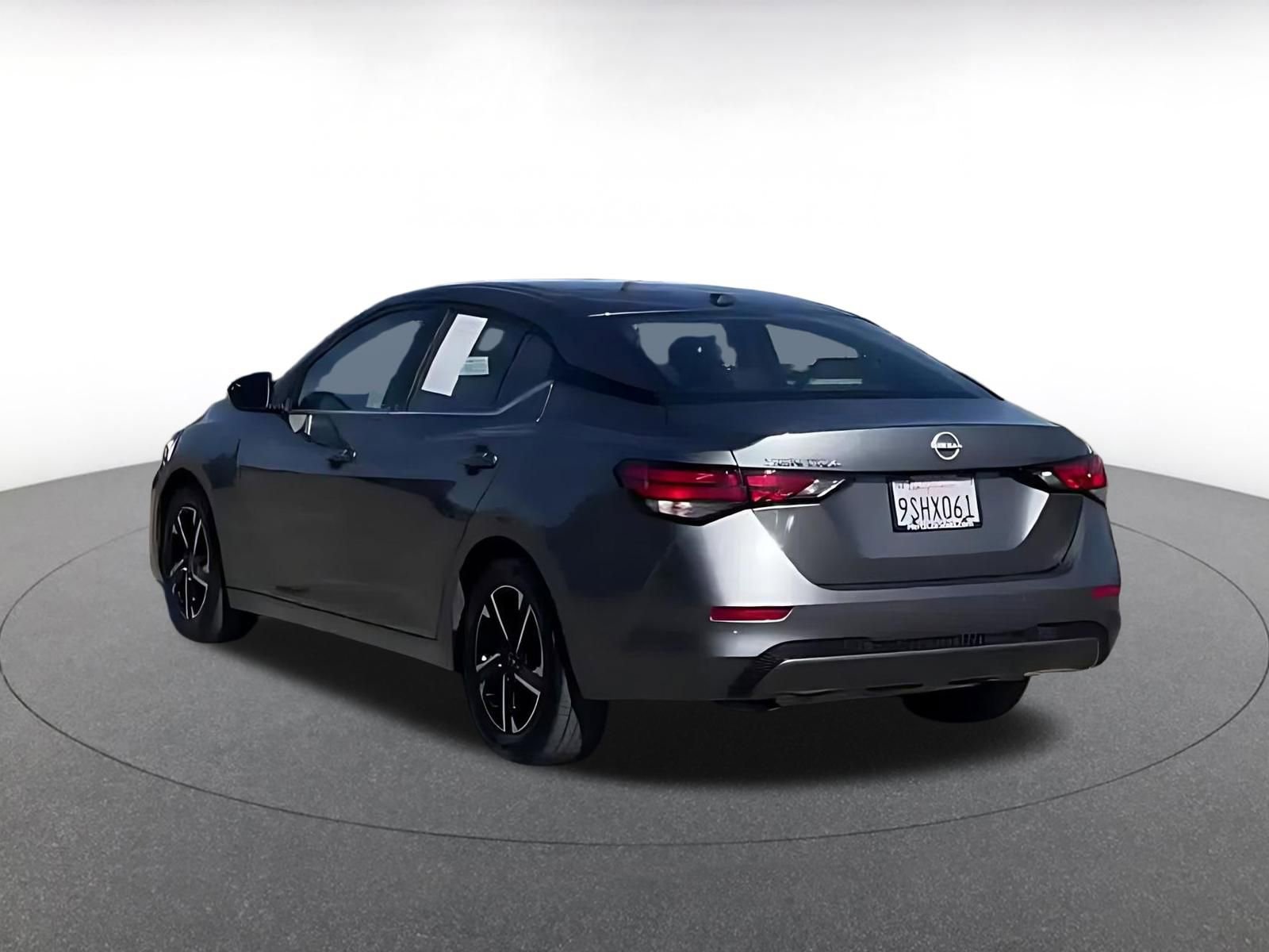 Used 2025 Nissan Sentra SV image 11