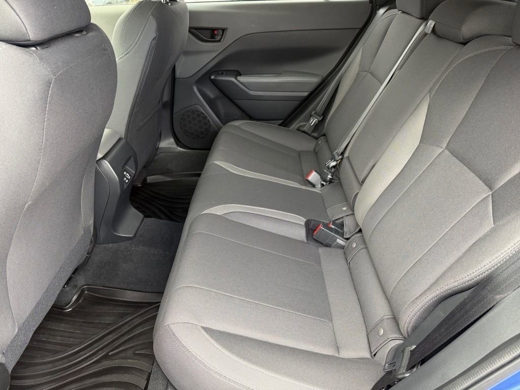 Used 2025 Subaru Crosstrek 2.0i Premium w/ Popular Package #4 image 11