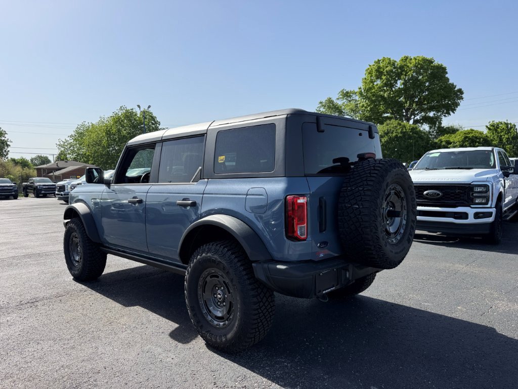 New 2024 Ford Bronco Black Diamond AWD/4WD image 6