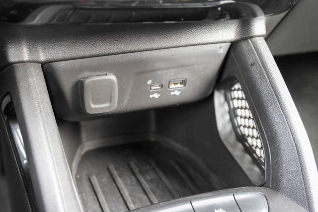 Used 2025 Chevrolet TrailBlazer LT image 21