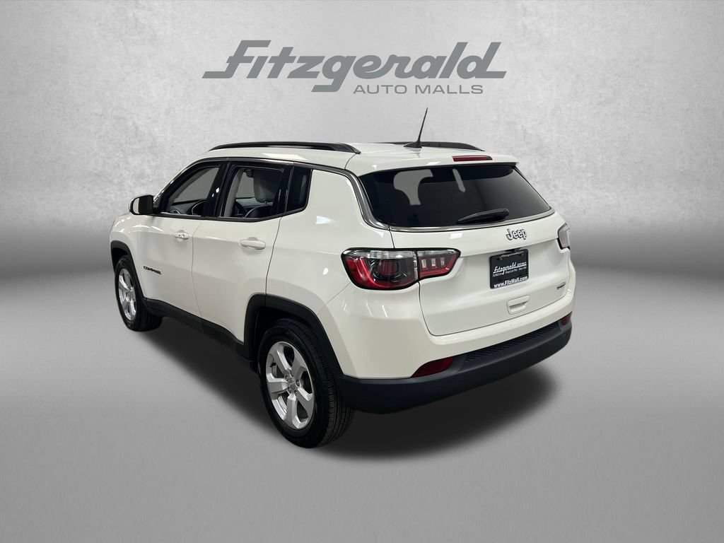 Used 2021 Jeep Compass Latitude FWD image 3