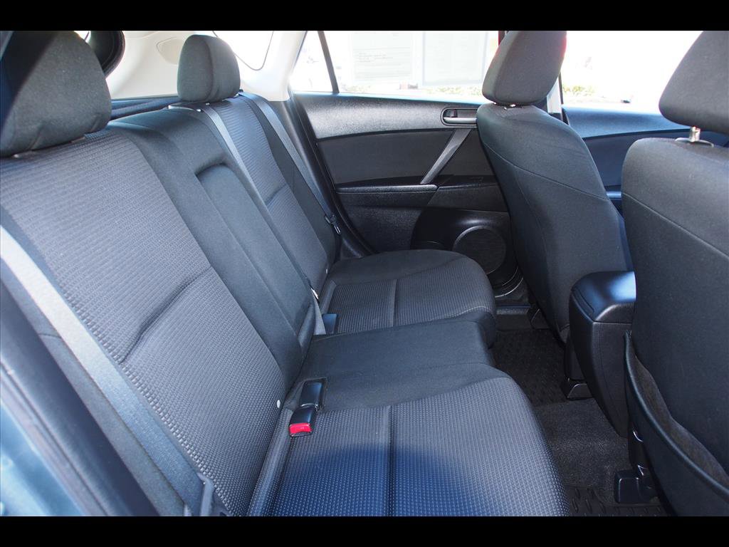 Used 2012 MAZDA MAZDA3 i Touring image 14