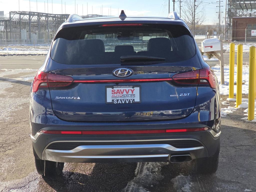 Used 2022 Hyundai Santa Fe Limited w/ Cargo Package image 15