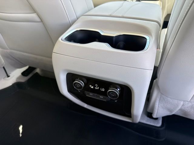 New 2026 Buick Enclave Avenir w/ Super Cruise Package AWD/4WD image 47