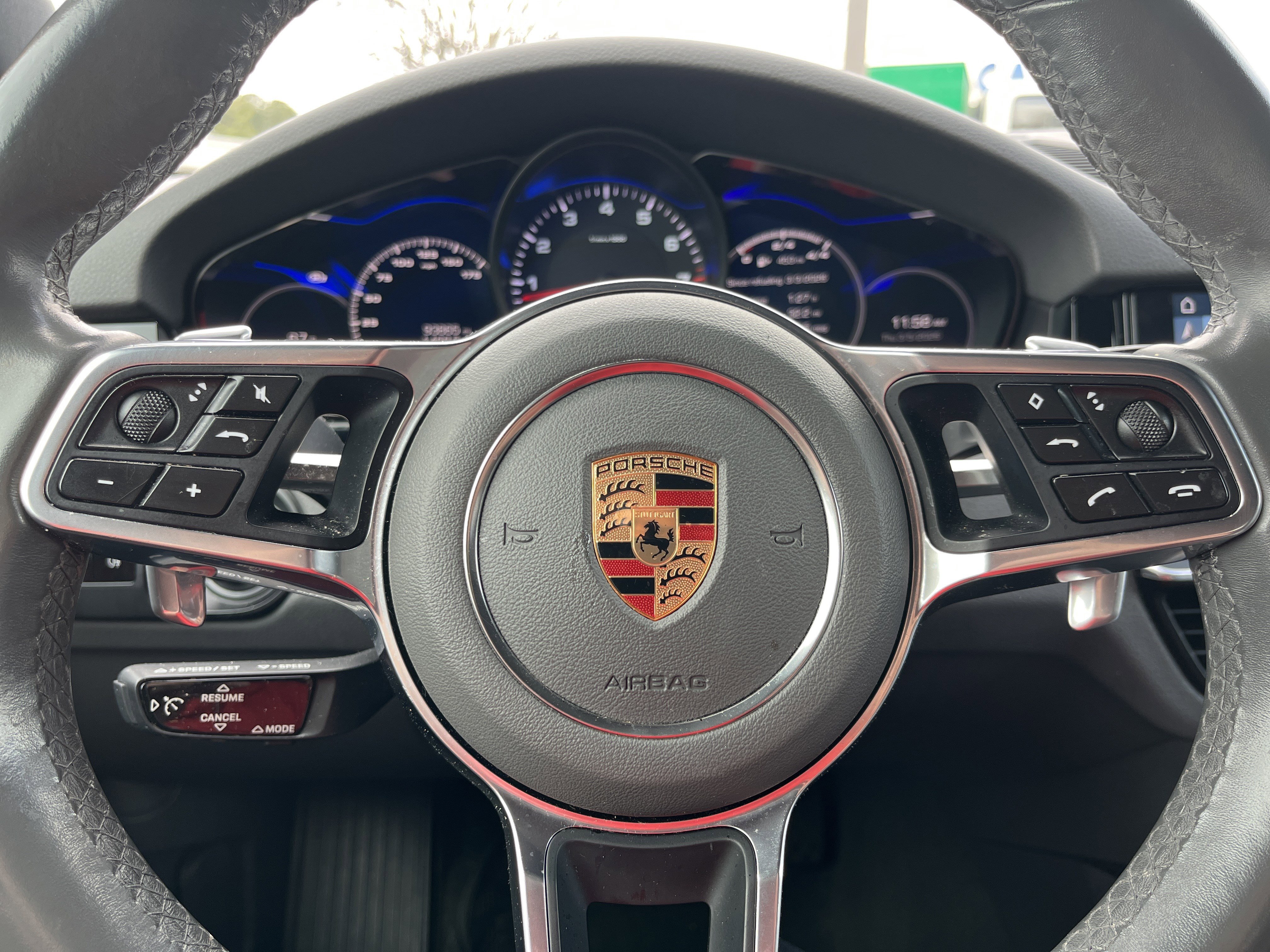 Used 2019 Porsche Cayenne image 10
