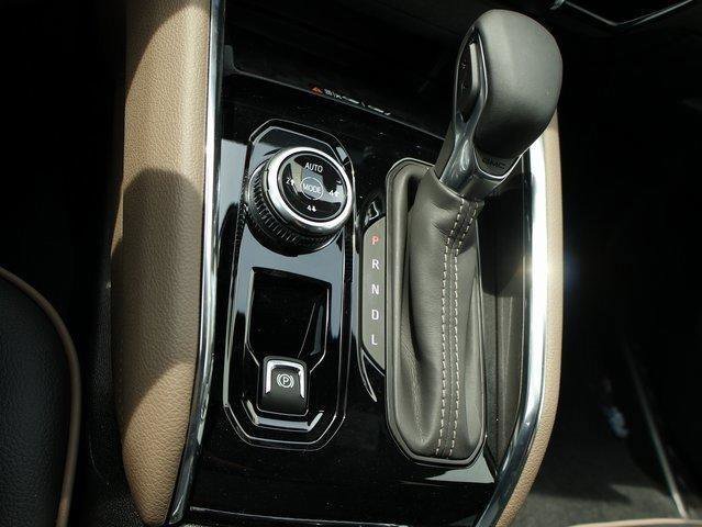 New 2025 GMC Canyon Denali image 33