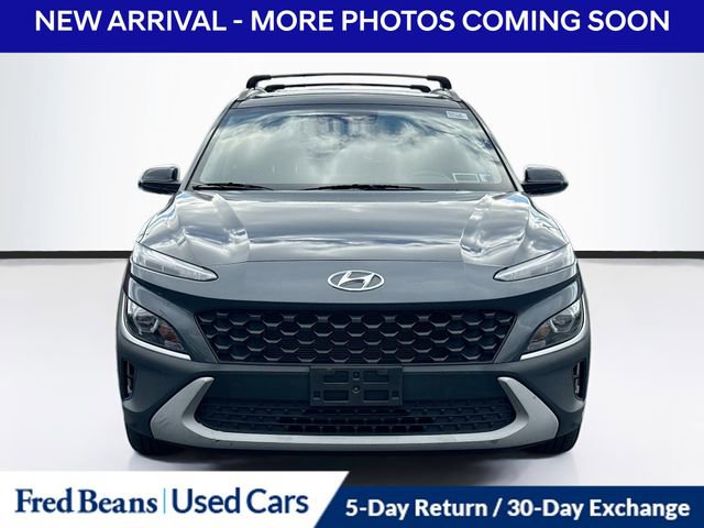 Used 2022 Hyundai Kona SEL image 2