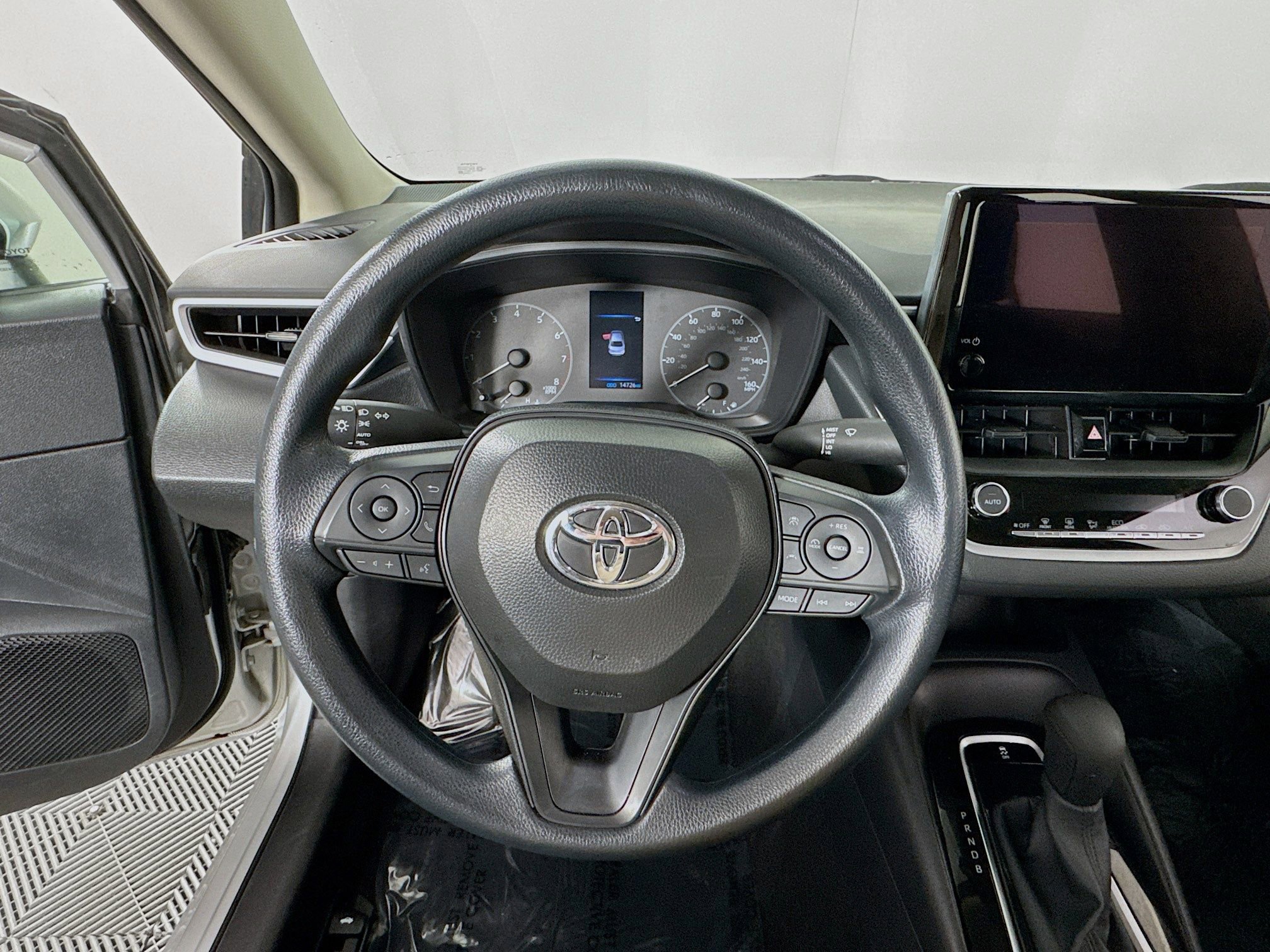 Certified 2025 Toyota Corolla LE FWD image 13