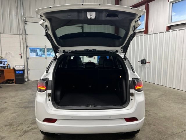 Used 2023 Jeep Compass High Altitude AWD/4WD image 20