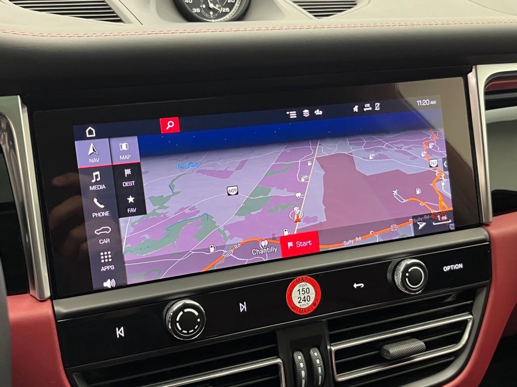 Used 2024 Porsche Macan S image 21