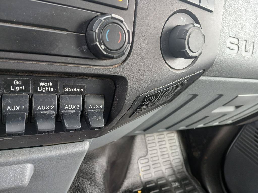 Used 2011 Ford F250 XL AWD/4WD image 36