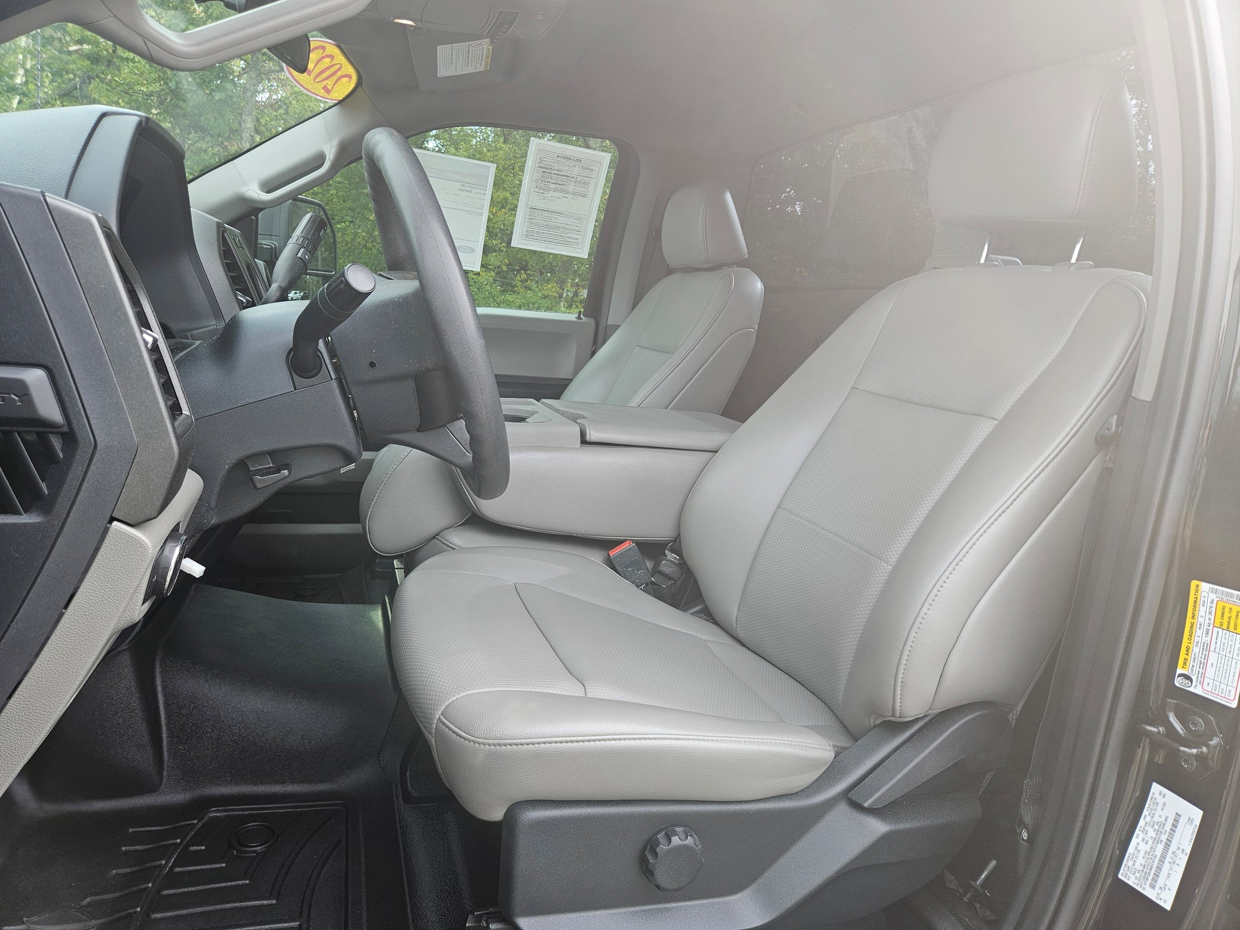 Used 2022 Ford F250 XL w/ STX Appearance Package AWD/4WD image 11